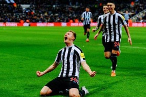 包含赛地聚焦——葡超今晚热度飙升，纽卡斯尔扳平良机，压力陡增，更衣室氛围转暖的词条-九游会app下载